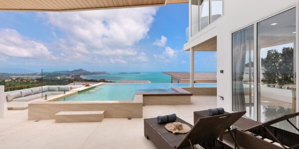 Modern 4 Bedroom Pool Villa with Sea View in Chaweng Noi, Koh Samui – For Sale