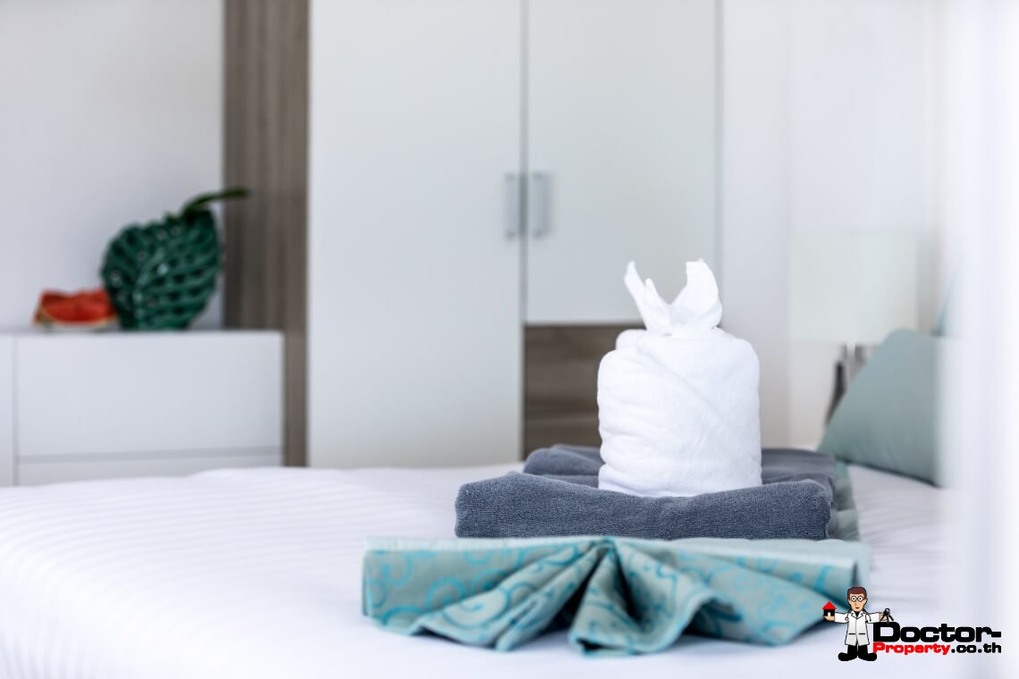 Modern 4 Bedroom Pool Villa with Sea View in Chaweng Noi, Koh Samui – For Sale