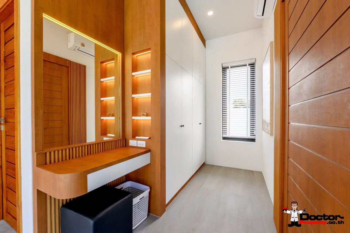 New 3 Bedroom Pool Villa in Bang Rak, Koh Samui – For Sale