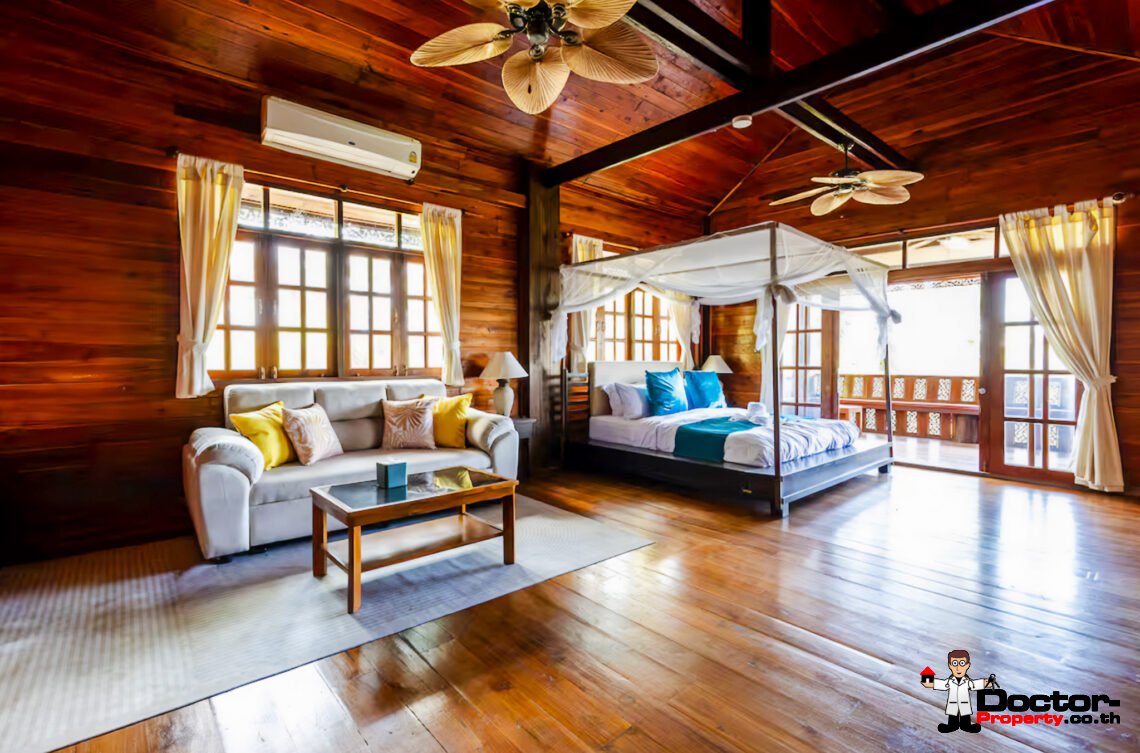 Spacious 4 Bedroom Thai Style Pool Villa in Choeng Mon, Koh Samui – For Sale