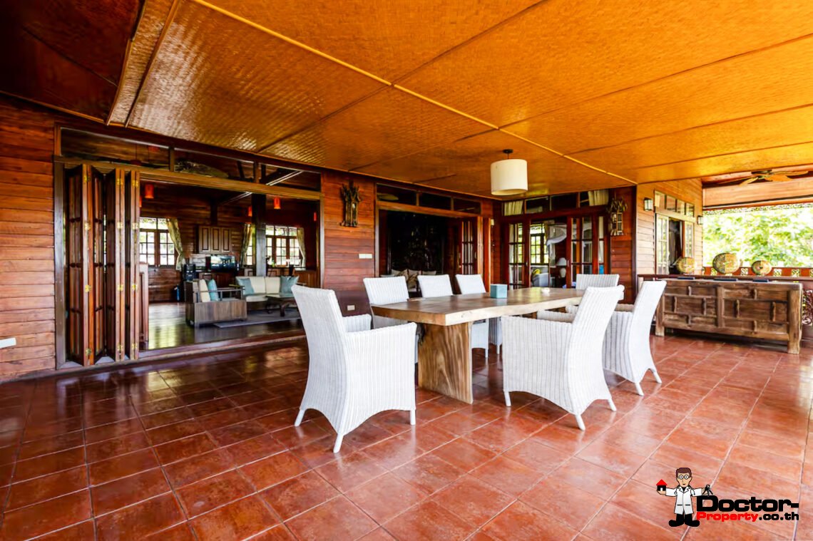 Spacious 4 Bedroom Thai Style Pool Villa in Choeng Mon, Koh Samui – For Sale