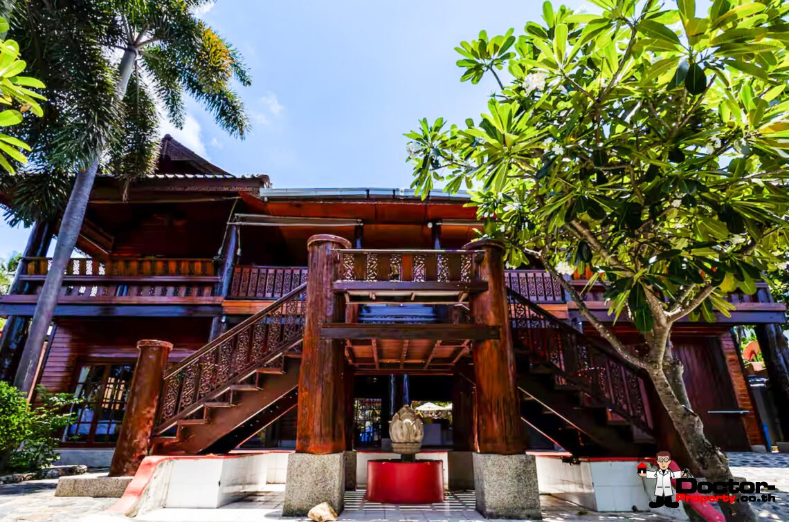 Spacious 4 Bedroom Thai Style Pool Villa in Choeng Mon, Koh Samui – For Sale