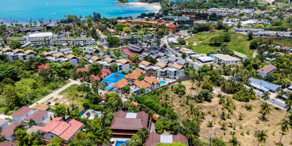 Spacious 4 Bedroom Thai Style Pool Villa in Choeng Mon, Koh Samui – For Sale