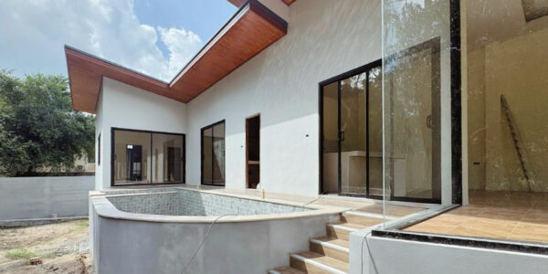 New 2 Bedroom Pool Villa in Angthong, Koh Samui – For Sale