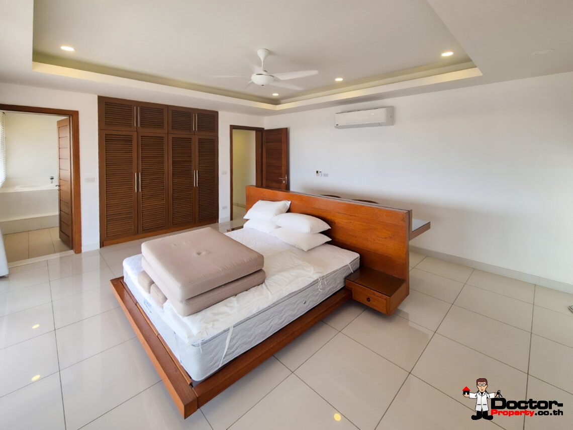 5 Bedroom Sea View Villa in Choeng Mon, Koh Samui – For Sale