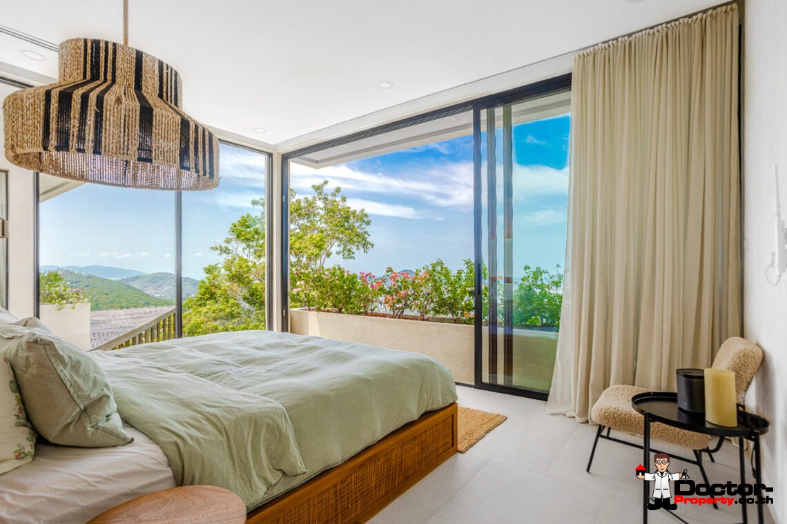 Luxury 3 Bedroom Pool Villa with Sea View in Chaweng, Koh Samui – For Sale