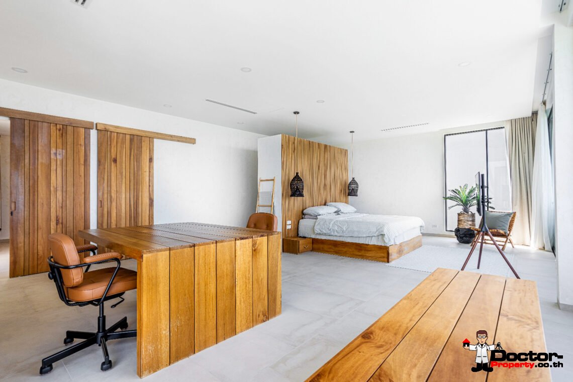 Luxury 3 Bedroom Pool Villa with Sea View in Chaweng, Koh Samui – For Sale