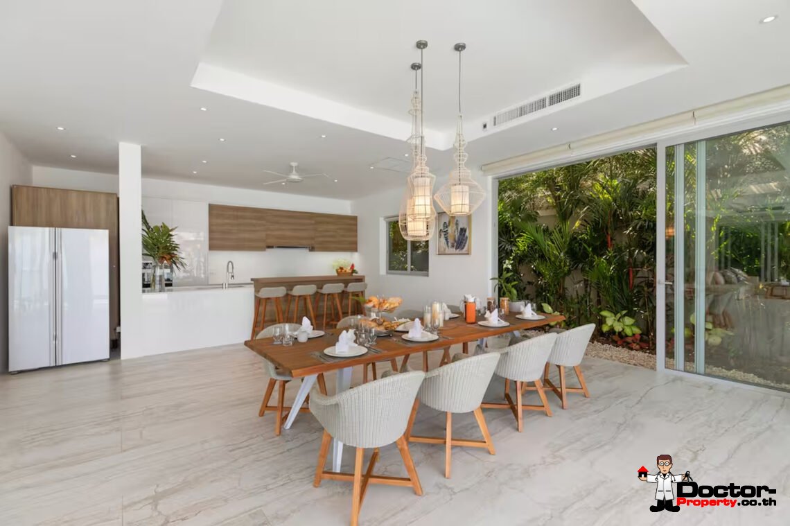 Luxury Beachside 4 Bedroom Pool Villa in Plai Laem, Koh Samui – For Sale