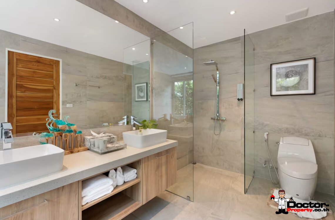 Luxury Beachside 4 Bedroom Pool Villa in Plai Laem, Koh Samui – For Sale