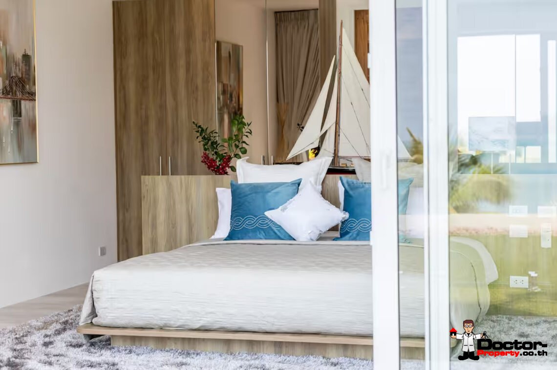 Luxury Beachside 4 Bedroom Pool Villa in Plai Laem, Koh Samui – For Sale