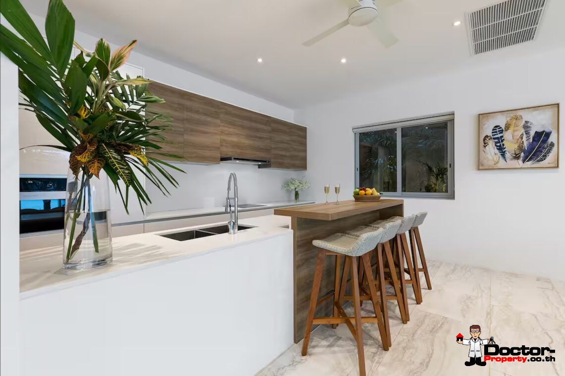 Luxury Beachside 4 Bedroom Pool Villa in Plai Laem, Koh Samui – For Sale