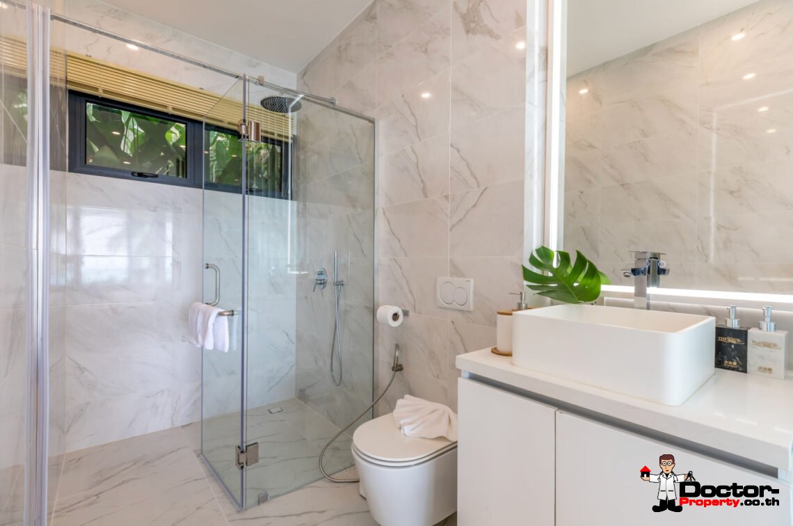 Duplex 3 Bedroom Pool Villa with Sea View in Chaweng Noi, Koh Samui – For Sale