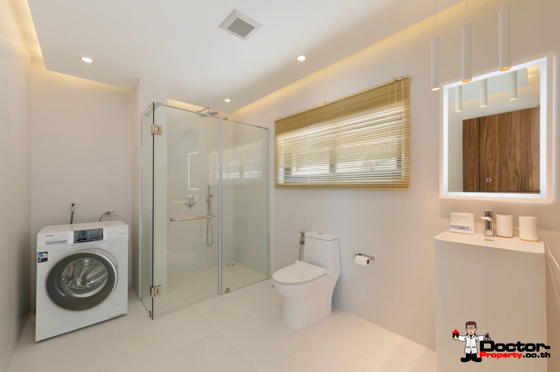 5 Bedroom Pool Villa with Sea View in Chaweng Noi, Koh Samui – For Sale