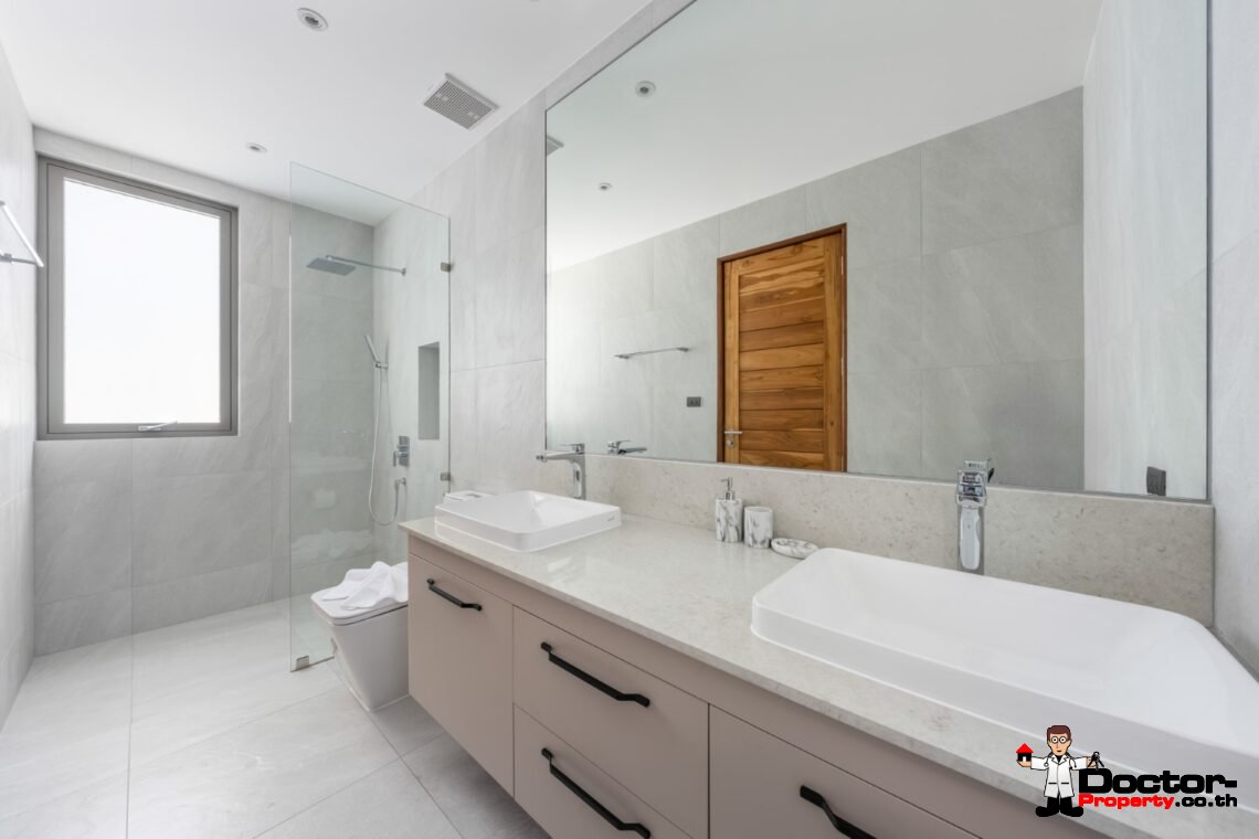 4 Bedroom Pool Villa with Sea View and Sunset View in Bang Rak, Koh Samui – For Sale