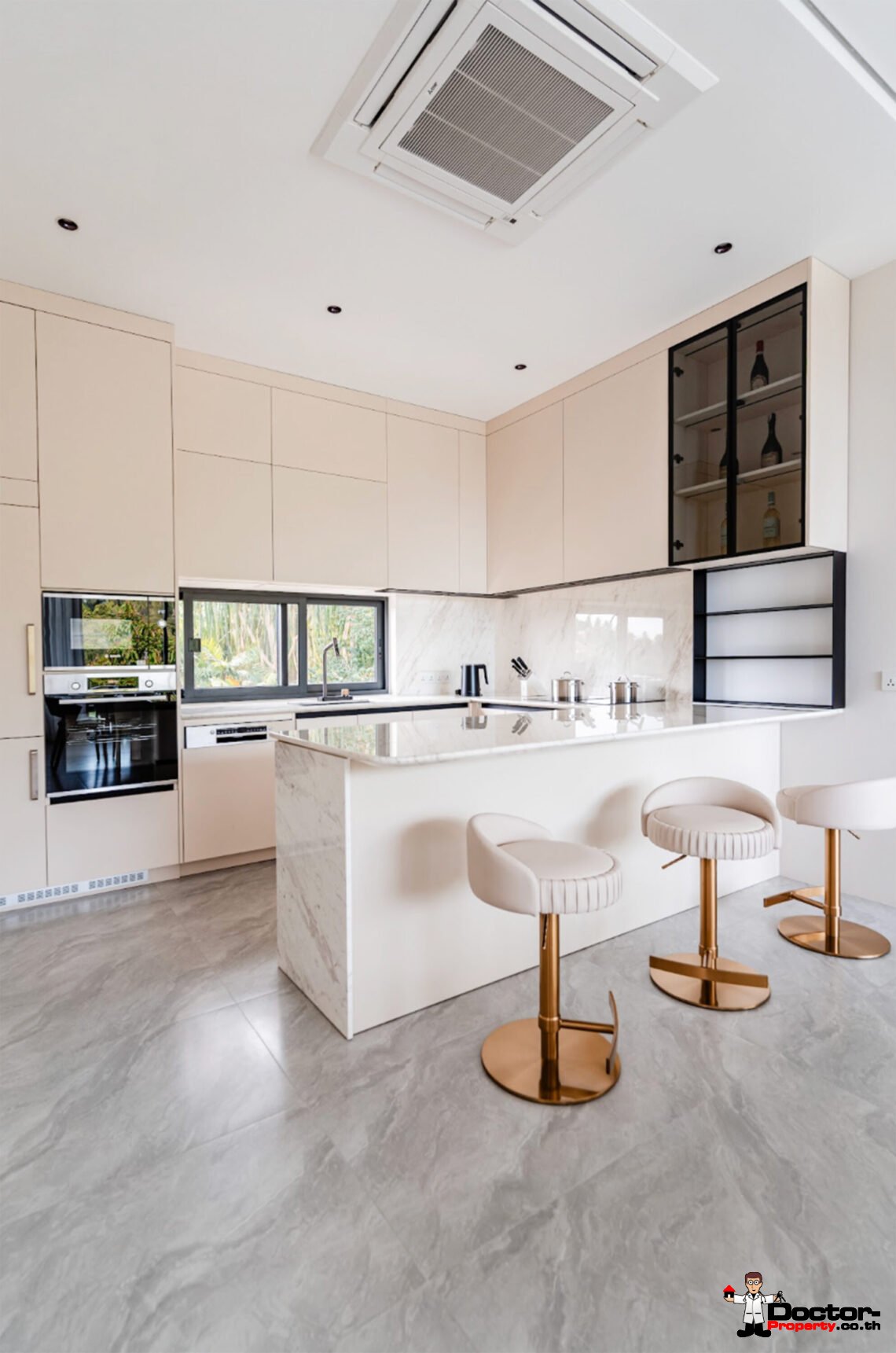 4 Bedroom Pool Villa with Partial Sea View in Bang Por, Koh Samui – For Sale