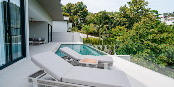 4 Bedroom Pool Villa with Partial Sea View in Bang Por, Koh Samui – For Sale