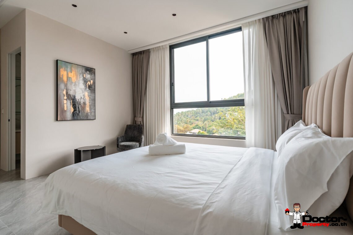 4 Bedroom Pool Villa with Partial Sea View in Bang Por, Koh Samui – For Sale