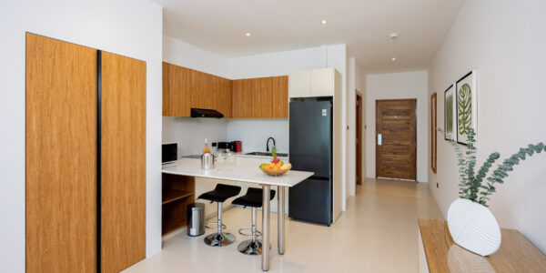 Apartment 2 Bedroom with Beach Access in Lamai, Koh Samui – For Sale