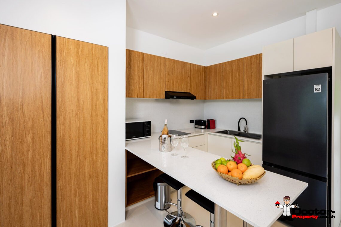 Apartment 2 Bedroom with Beach Access in Lamai, Koh Samui – For Sale