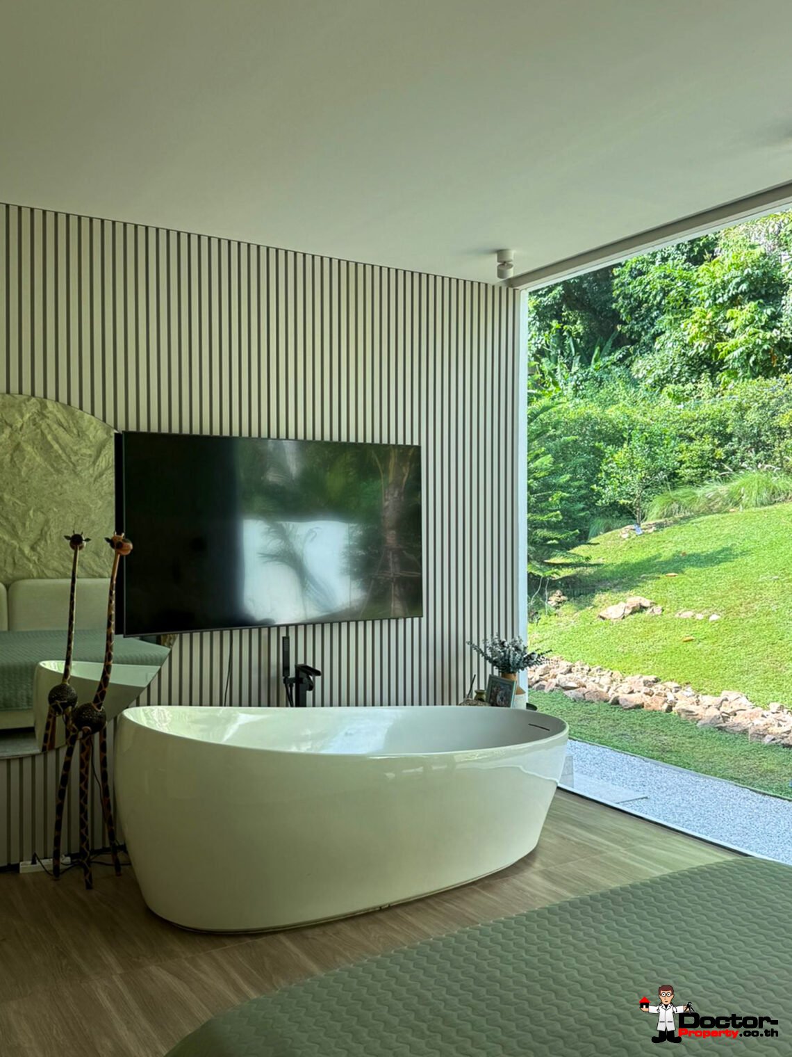 2 Bedroom Private Pool Villa with Spacious Garden in Lamai, Koh Samui – For Sale