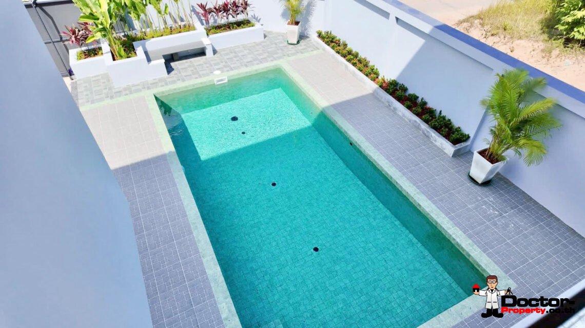 New 3 Bedroom Two-Storey Pool Villa with Mountain View in Ban Tai, Koh Samui
