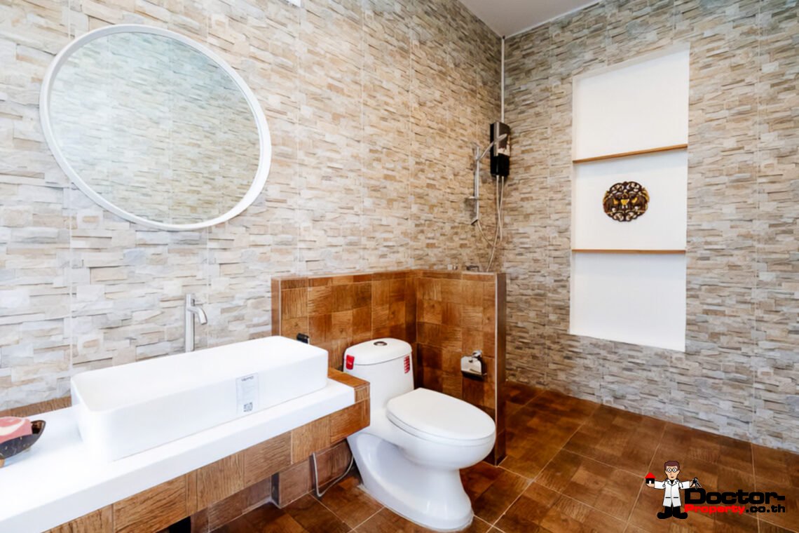 Traditional 4 Bedroom Pool Villa in Bo Phut, Koh Samui – For Sale