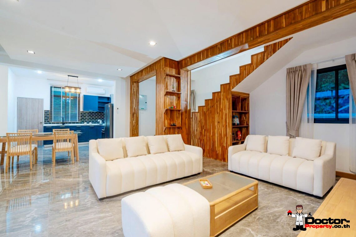 Traditional 4 Bedroom Pool Villa in Bo Phut, Koh Samui – For Sale