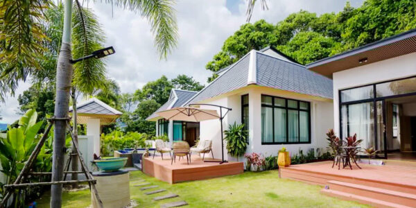 Traditional 4 Bedroom Pool Villa in Bo Phut, Koh Samui – For Sale