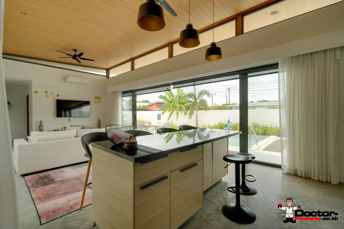 New 3 Bedroom Pool Villa in Bang Rak, Koh Samui – For Sale