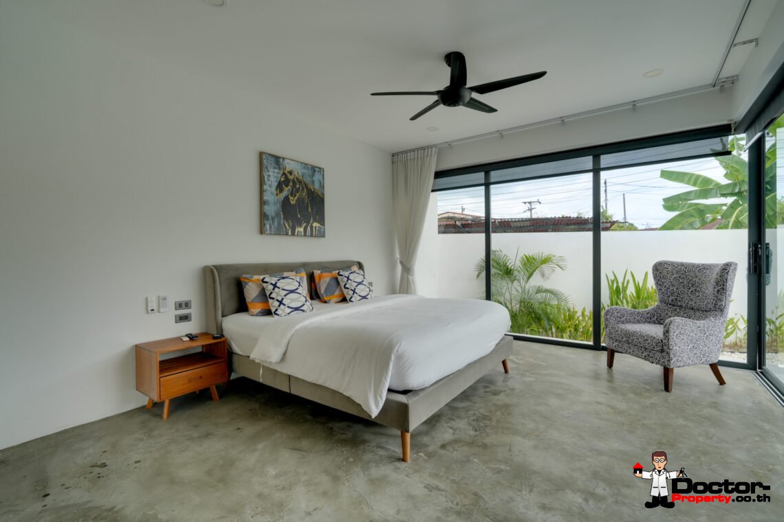 New 3 Bedroom Pool Villa in Bang Rak, Koh Samui – For Sale