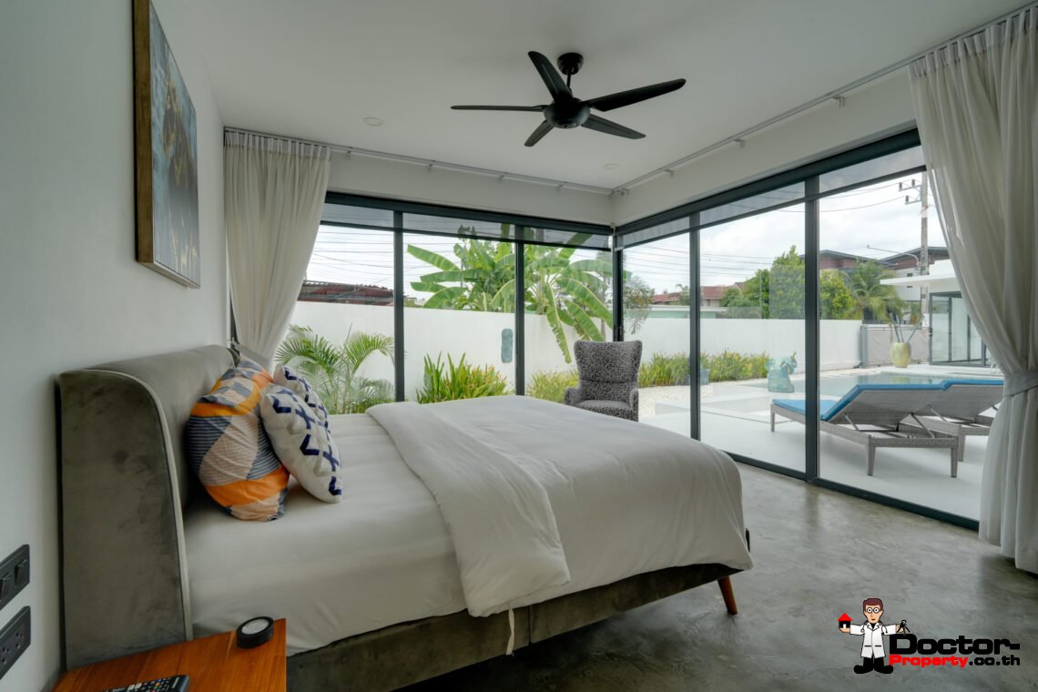 New 3 Bedroom Pool Villa in Bang Rak, Koh Samui – For Sale