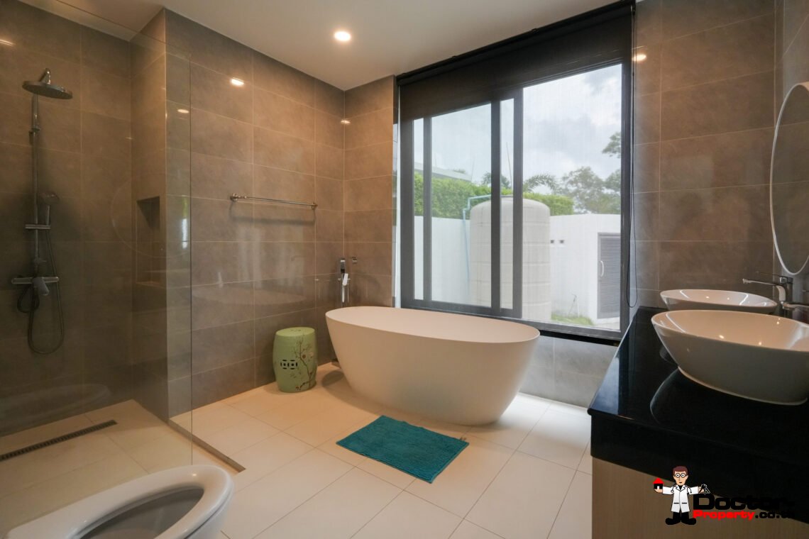 New 3 Bedroom Pool Villa in Bang Rak, Koh Samui – For Sale