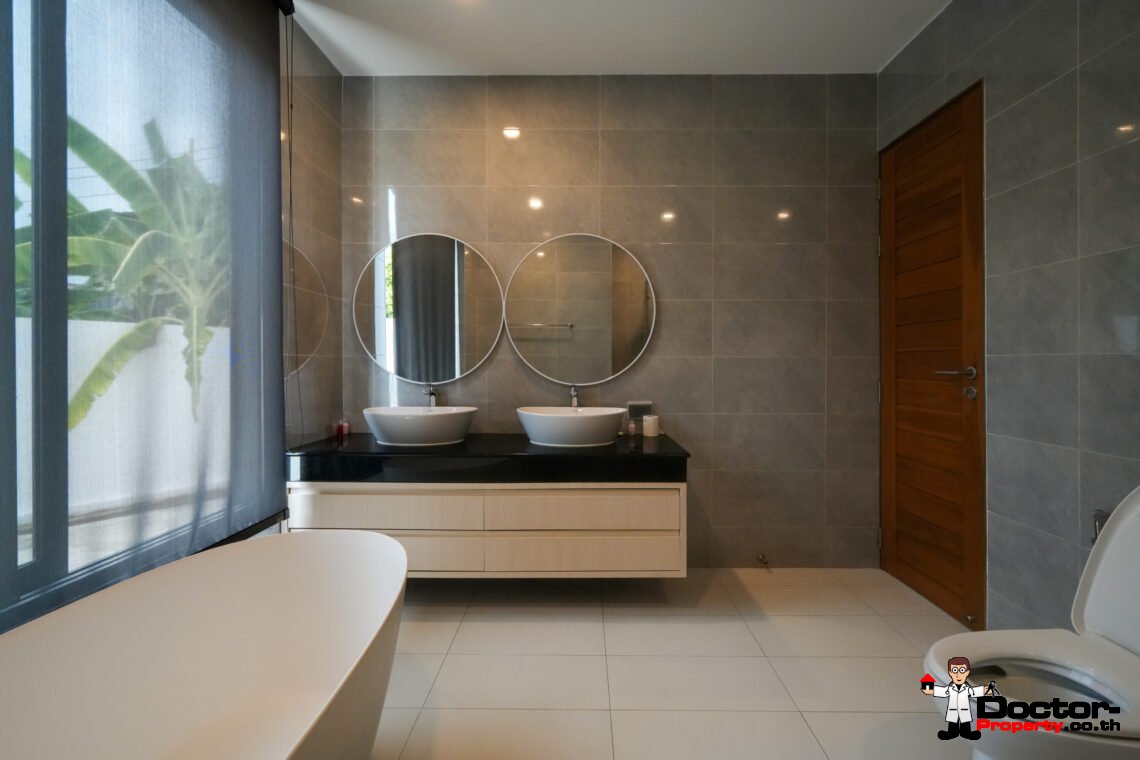 New 3 Bedroom Pool Villa in Bang Rak, Koh Samui – For Sale
