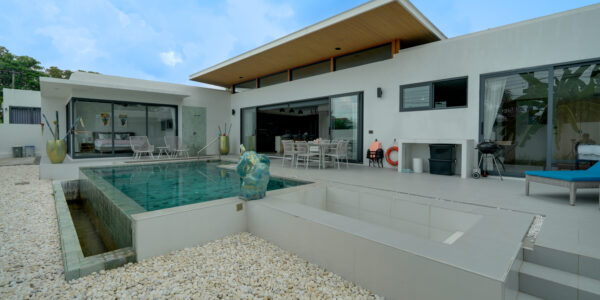 New 3 Bedroom Pool Villa in Bang Rak, Koh Samui – For Sale
