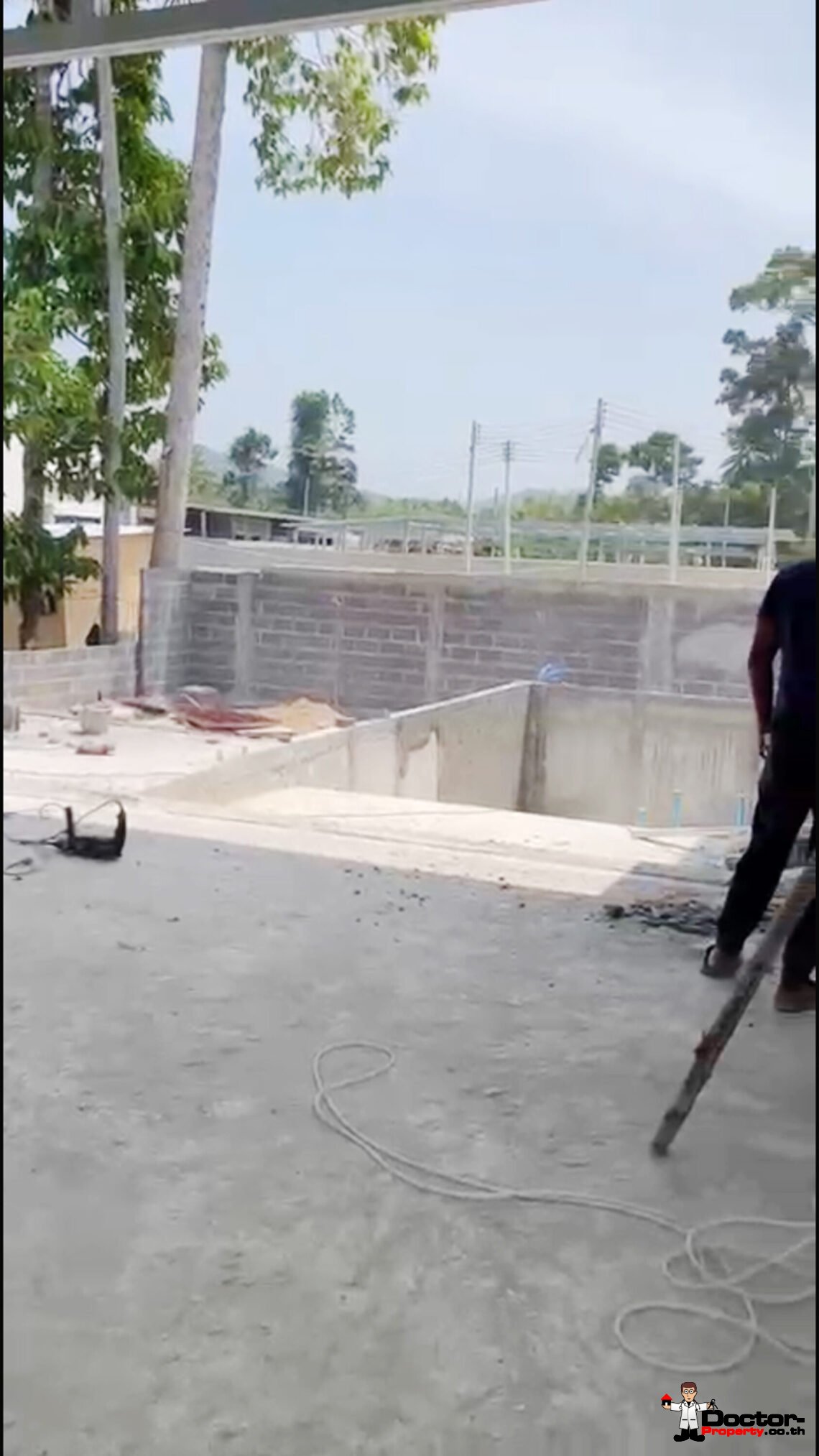 Modern 2 Bedroom Pool Villa in Mae Nam, Koh Samui – For Sale