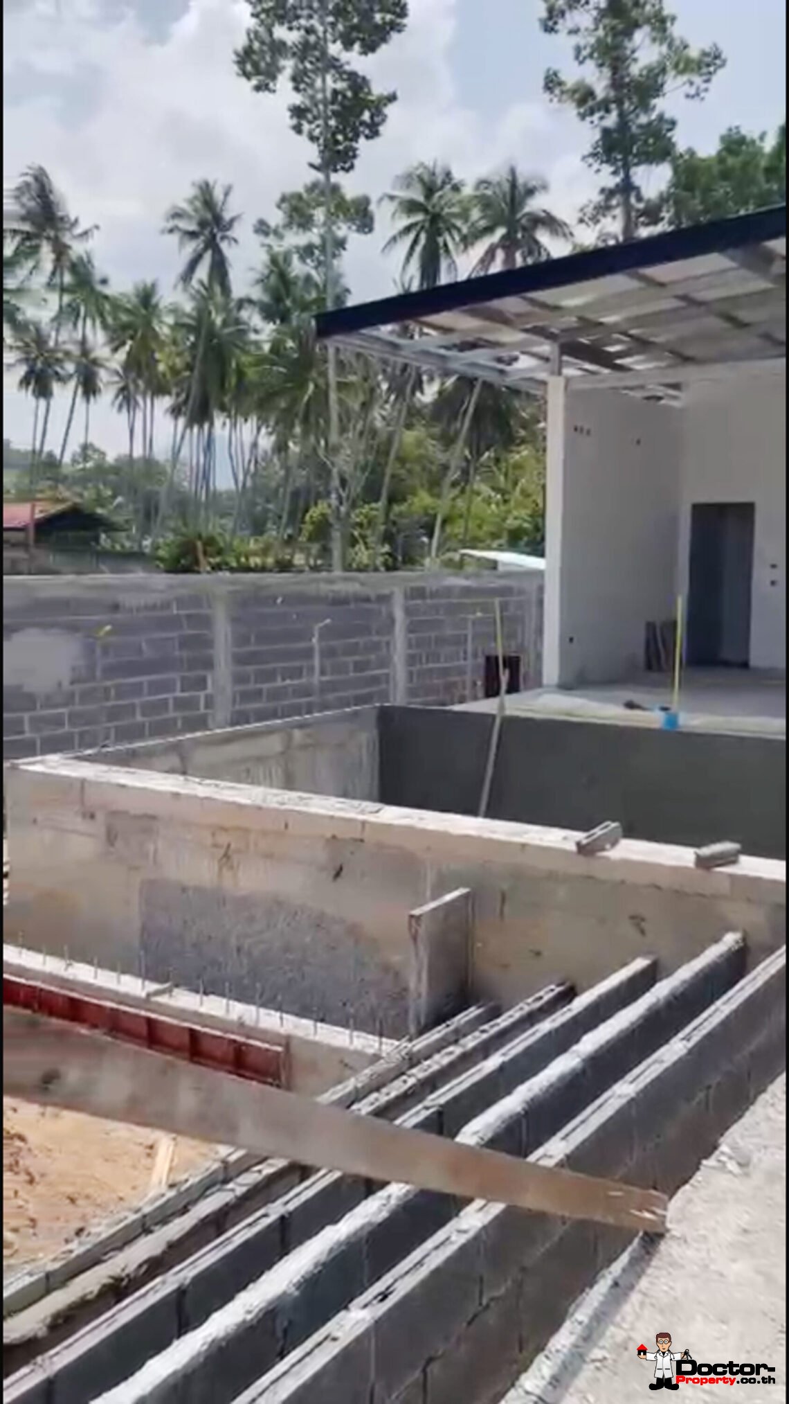 Modern 2 Bedroom Pool Villa in Mae Nam, Koh Samui – For Sale