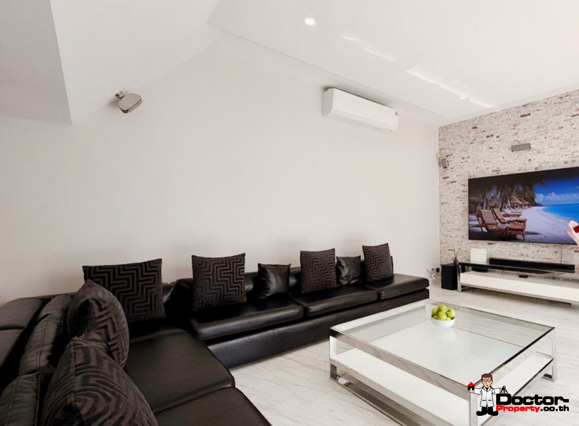 3 Bedroom Private Pool Villa in Chaweng Hills, Koh Samui – For Sale