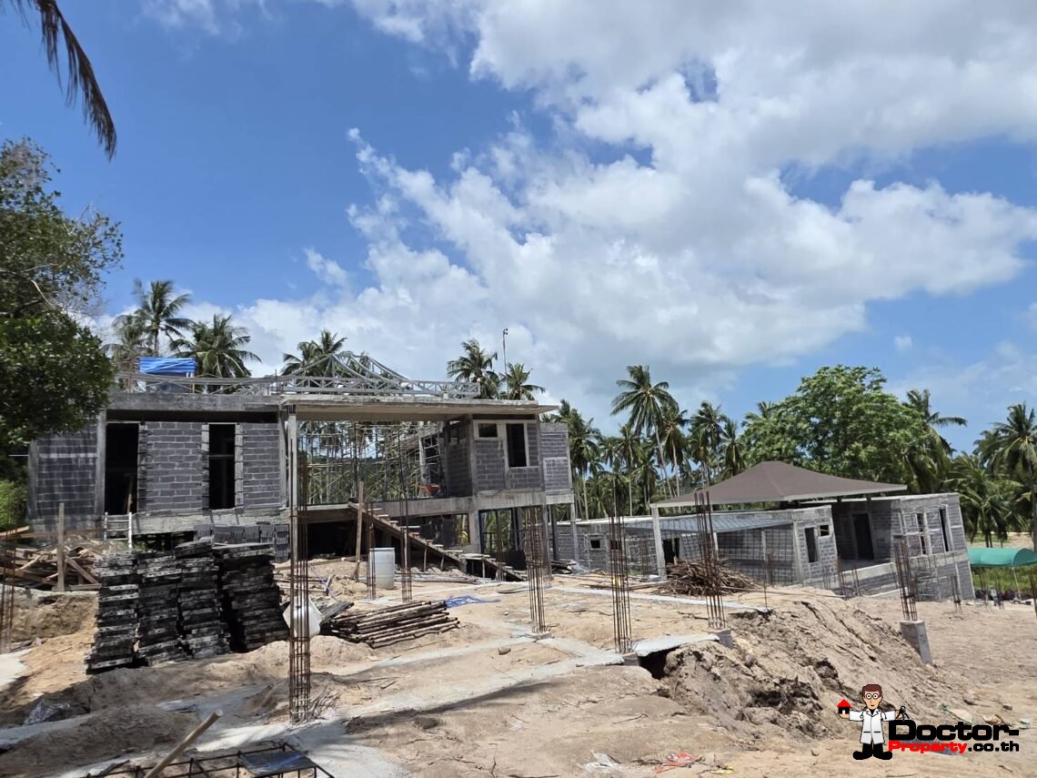 Modern 3 Bedroom Private Pool Villa in Mae Nam, Koh Samui – For Sale