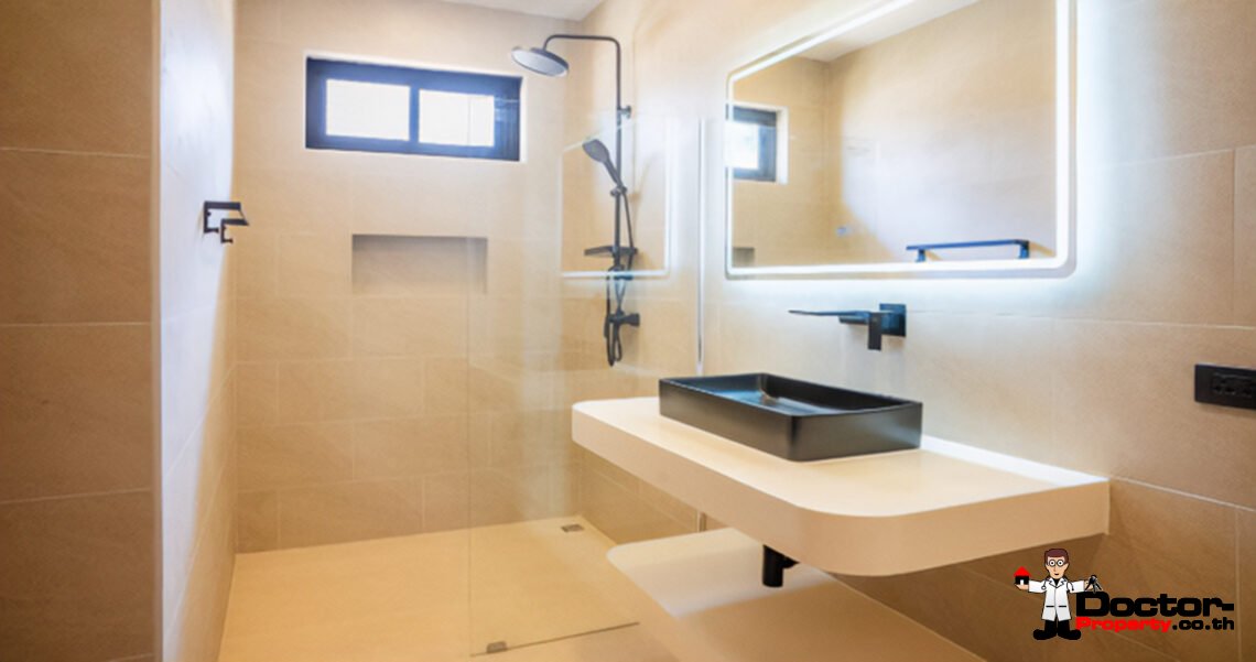 3 Bedroom Private Pool Villa in Mae Nam, Koh Samui – For Sale