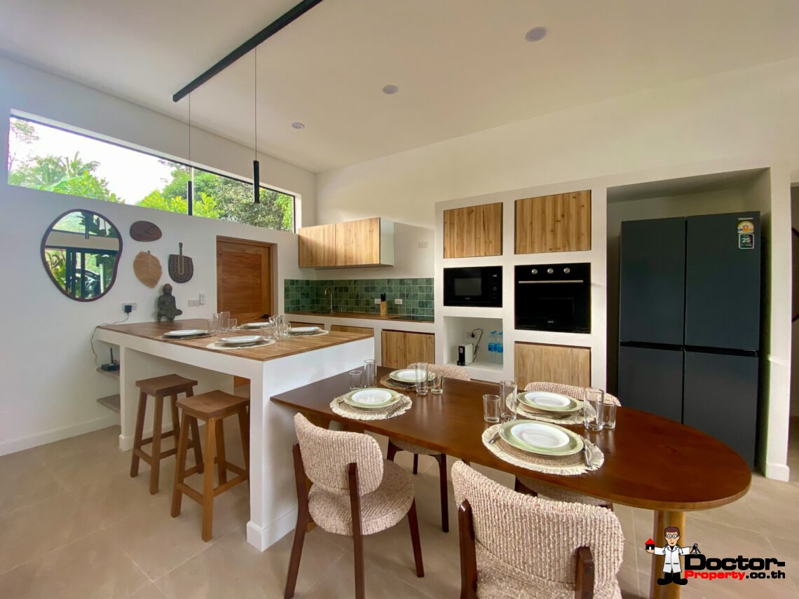 Modern Tropical 4 Bedroom Pool Villa in Lamai, Koh Samui – For Sale