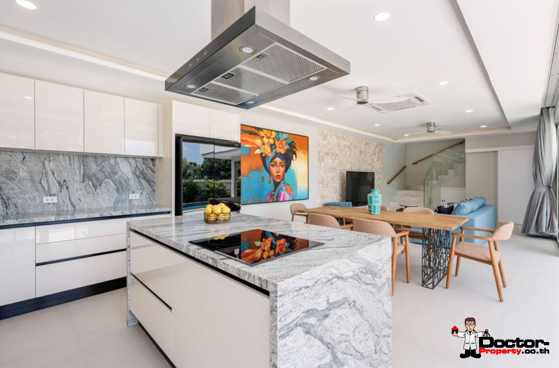 Luxury Modern 3 Bedroom Garden Pool Villa in Chaweng, Koh Samui – For Sale