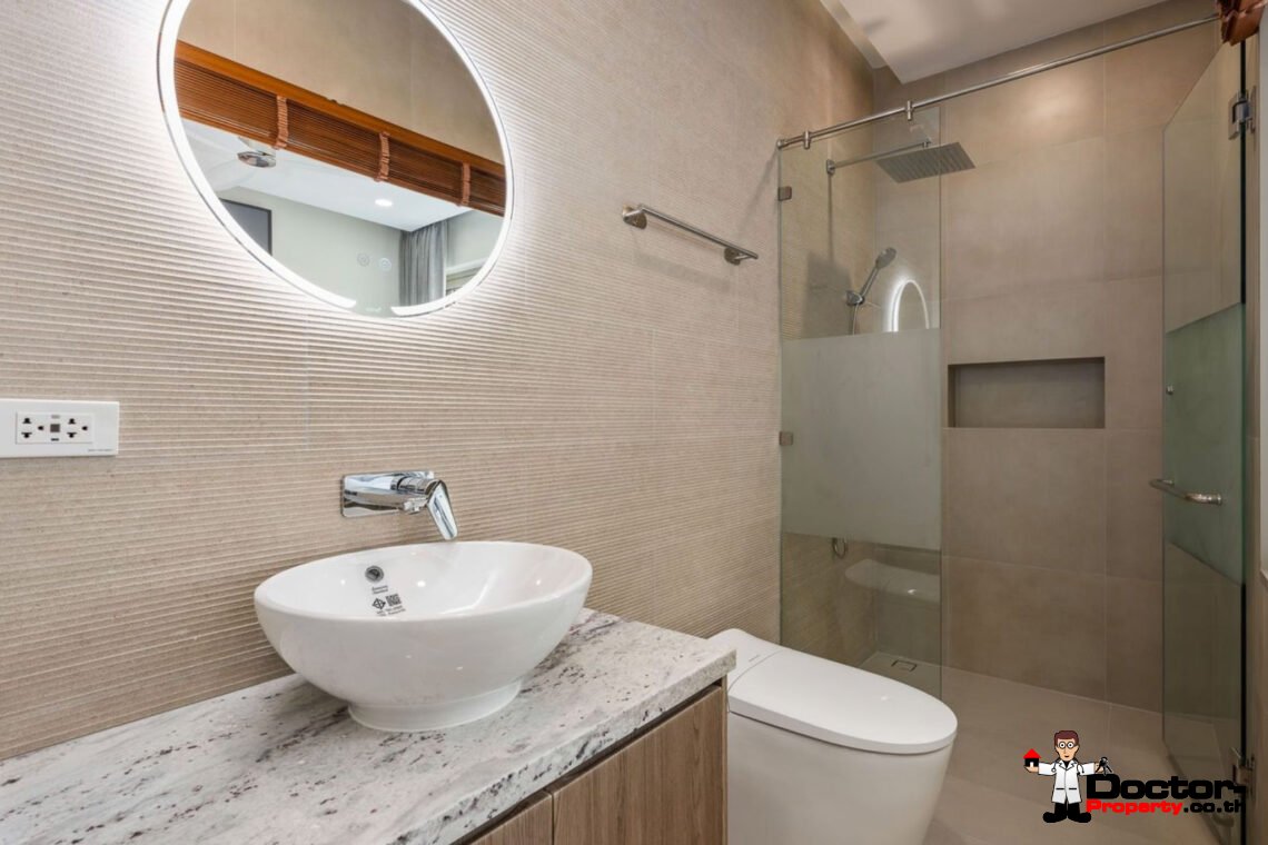 Luxury Modern 3 Bedroom Garden Pool Villa in Chaweng, Koh Samui – For Sale