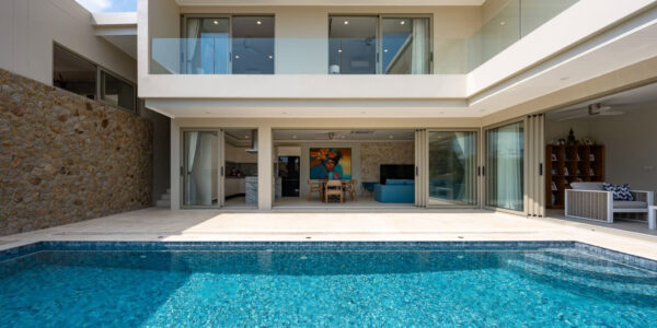 Luxury Modern 3 Bedroom Garden Pool Villa in Chaweng, Koh Samui – For Sale