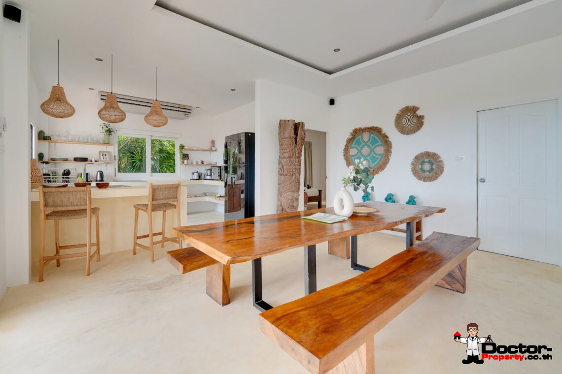 4+1 Bedroom Pool Villa with Sea View in Chaweng, Koh Samui – For Sale