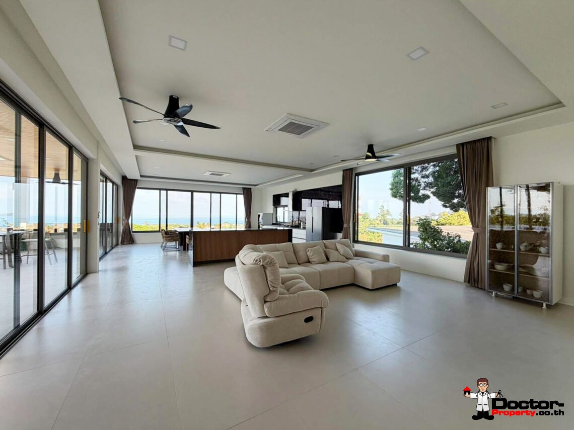 Luxury 3 Bedroom Pool Villa with Sea View in Chaweng, Koh Samui – For Sale