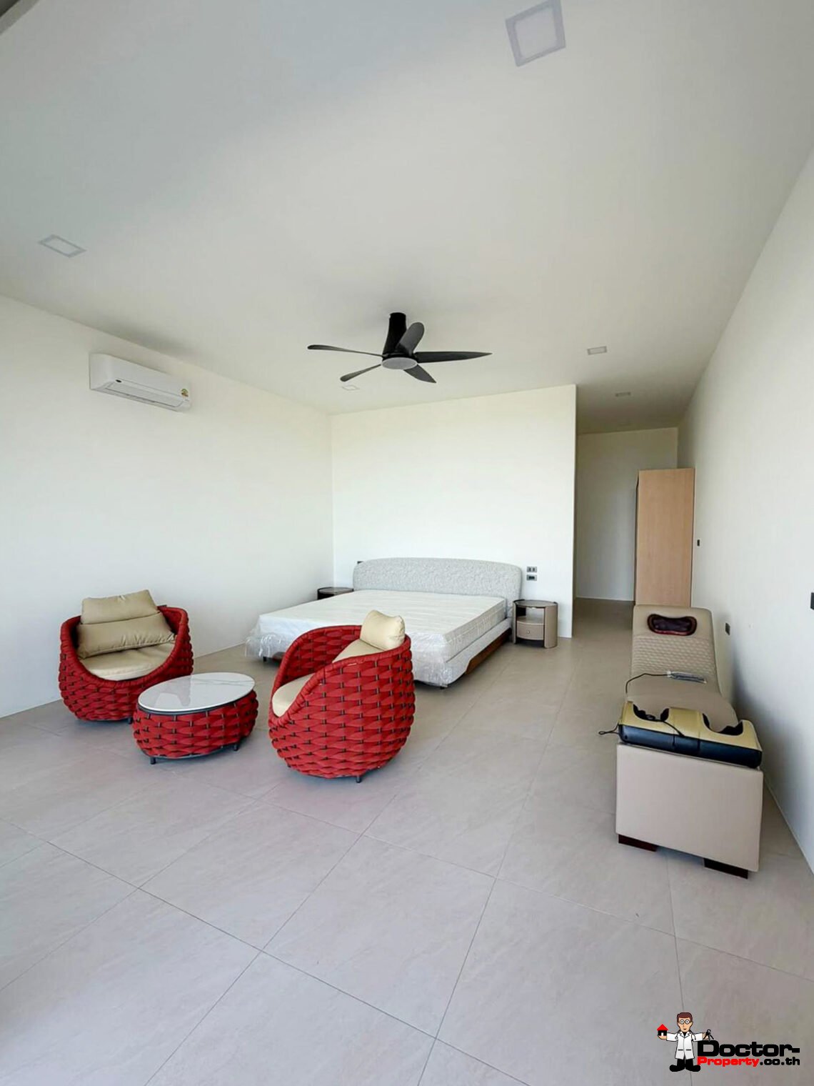 Luxury 3 Bedroom Pool Villa with Sea View in Chaweng, Koh Samui – For Sale