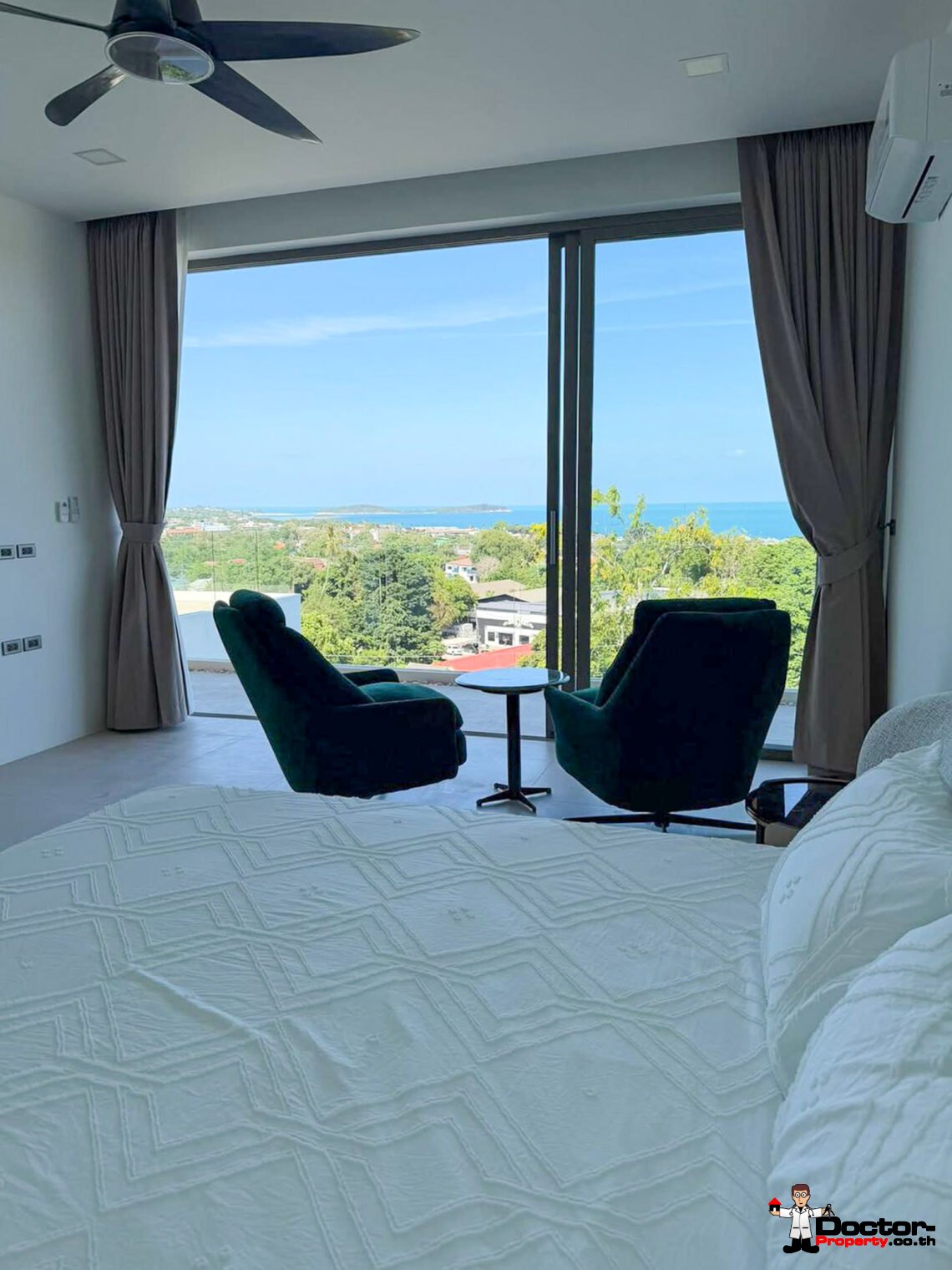 Luxury 3 Bedroom Pool Villa with Sea View in Chaweng, Koh Samui – For Sale