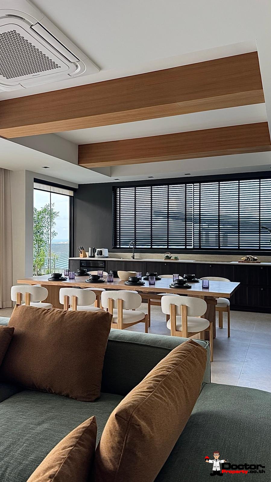 Luxury 2 Bedroom Pool Villa with Partial Sea View in Chaweng, Koh Samui – For Sale
