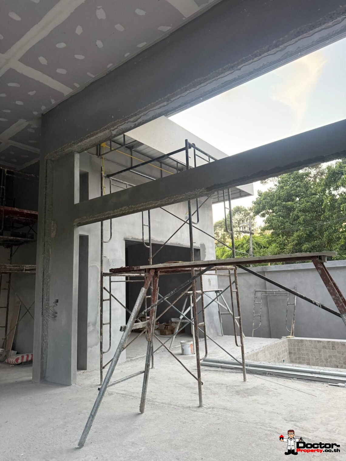 Modern 3 Bedroom Pool Villa in Mae Nam, Koh Samui – For Sale