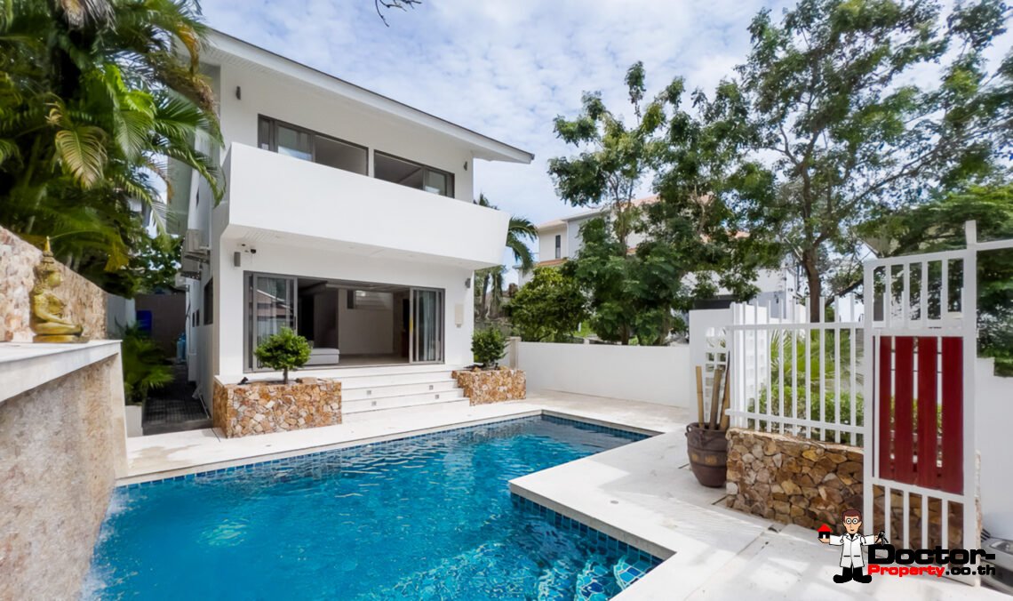 Modern 4 Bedroom Pool Villa in Chaweng, Koh Samui – For Sale